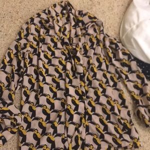 Super cute bird pussy now blouse